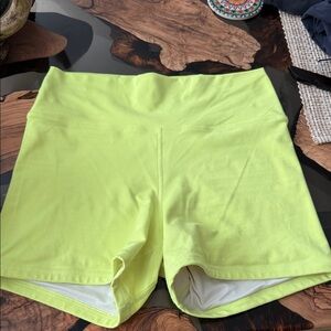 Fleo true high shorts. Neon yellow. Large